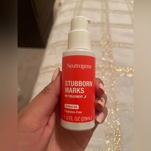 Neutrogena stubborn marks